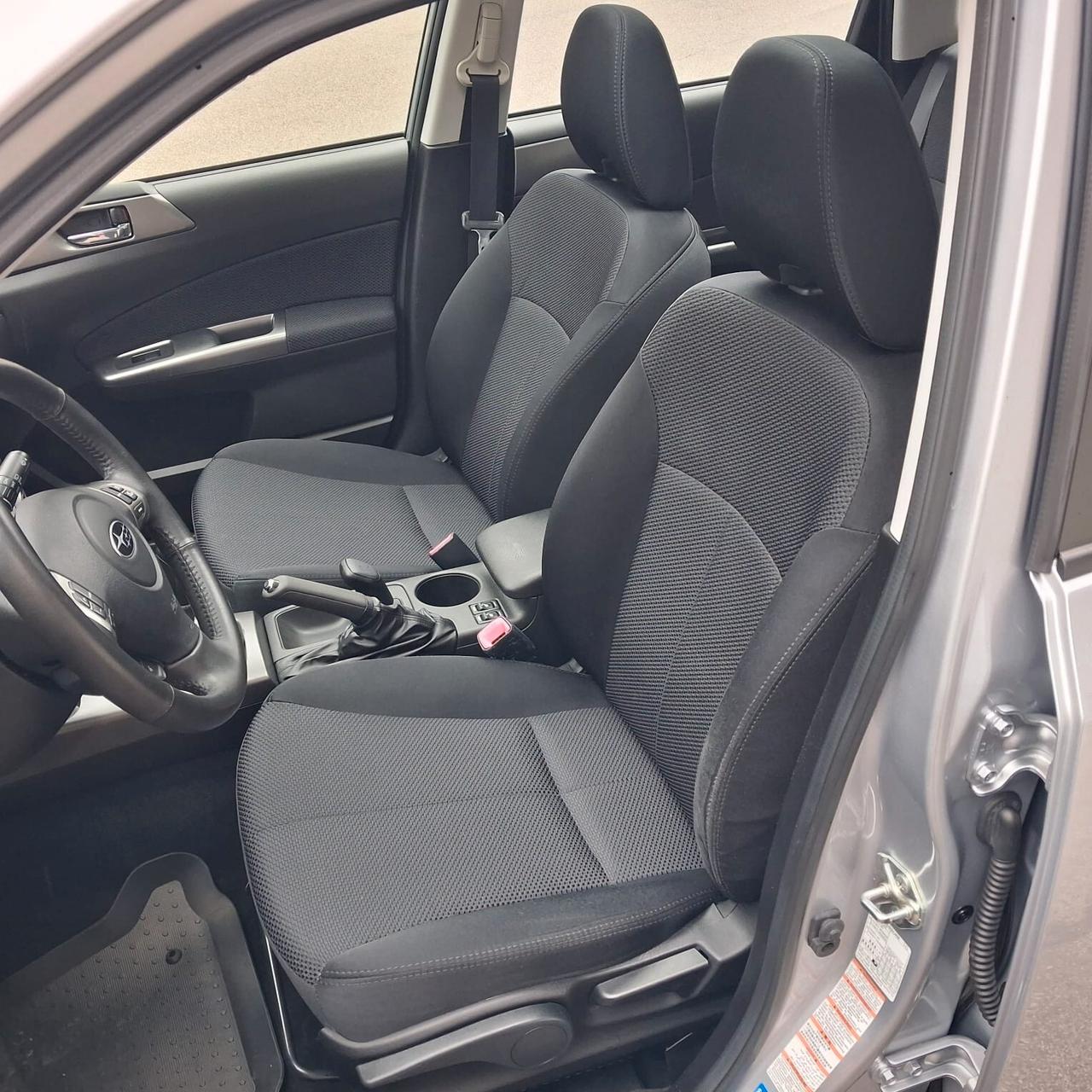 Subaru Forester 2.0 Comfort MT