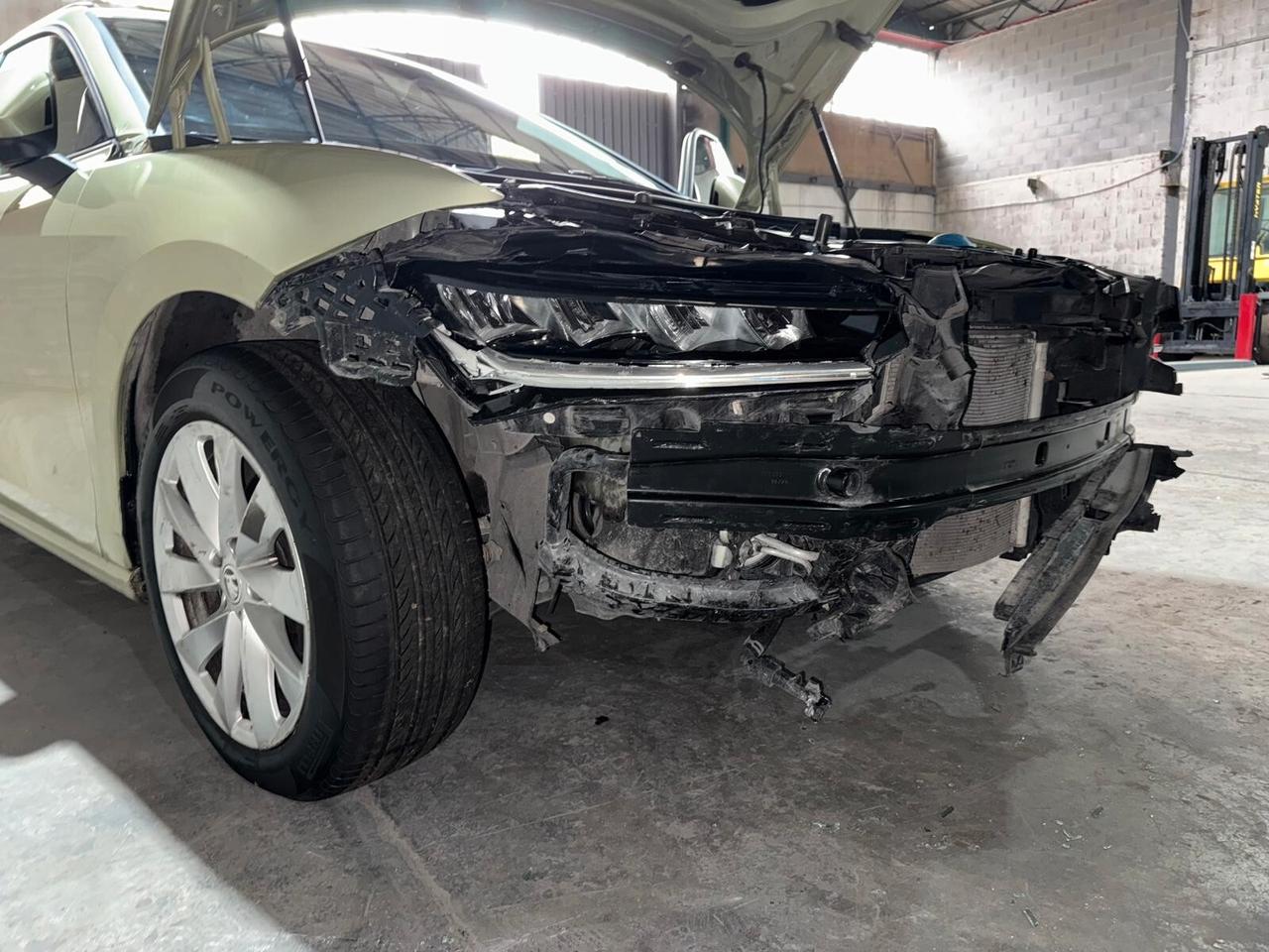 Skoda Superb Wagon 2.0 tdi Style 150cv dsg