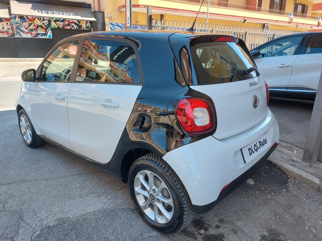 Smart ForFour 70 1.0 Youngster