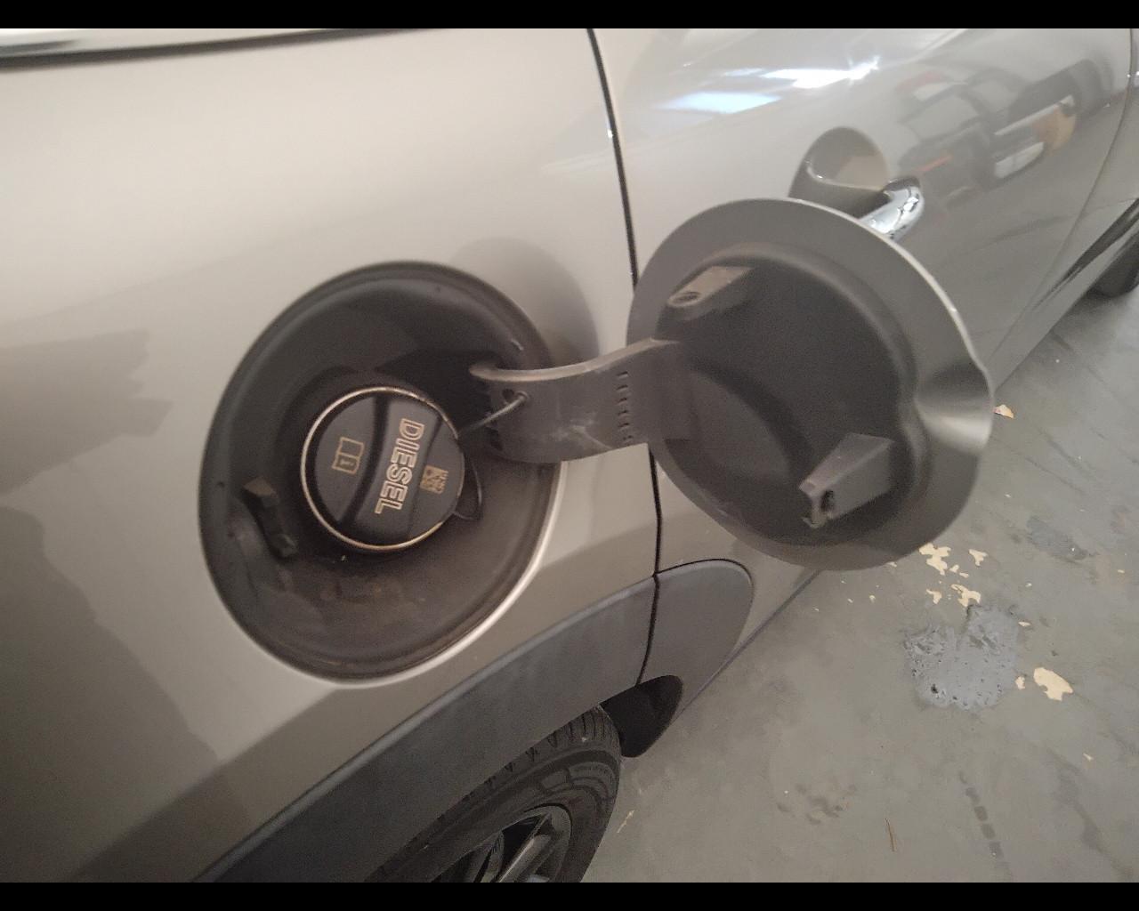 MINI Mini IV F55 2018 5p - Mini 5p 1.5 Cooper D Business XL