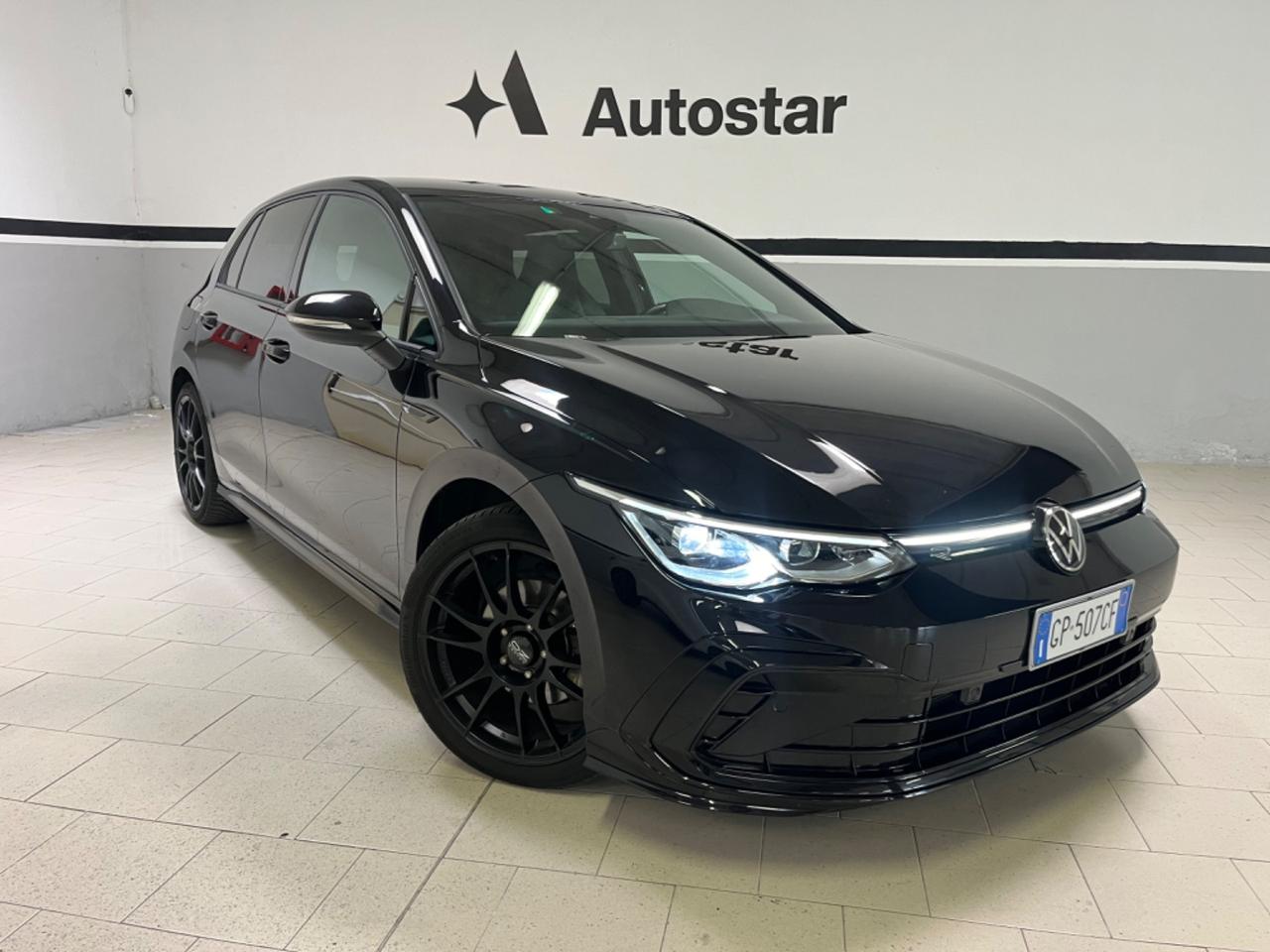Volkswagen Golf 1.5 eTSI 150 CV EVO ACT DSG R-Line