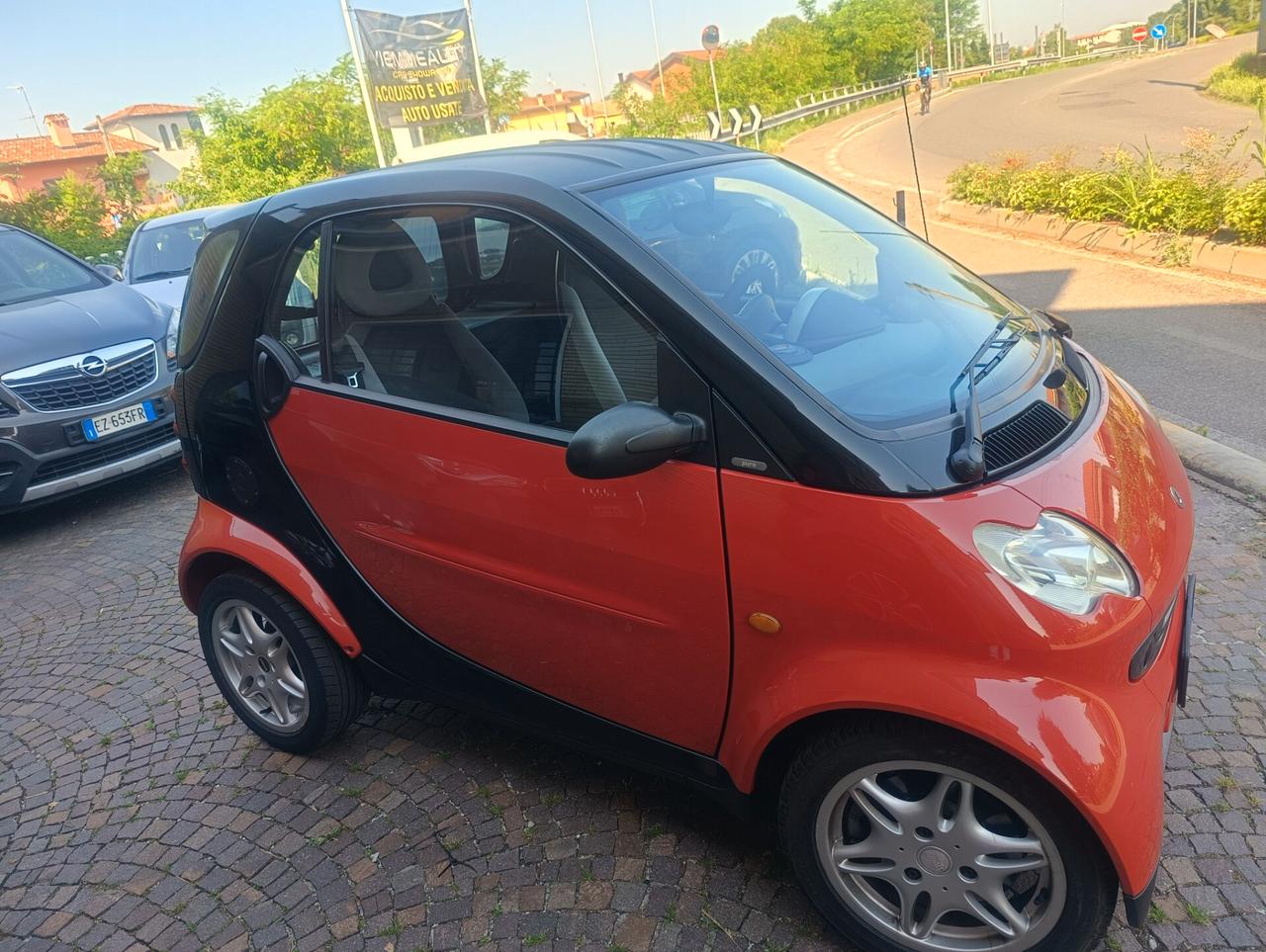 Smart ForTwo 700 coupé pure (37 kW)