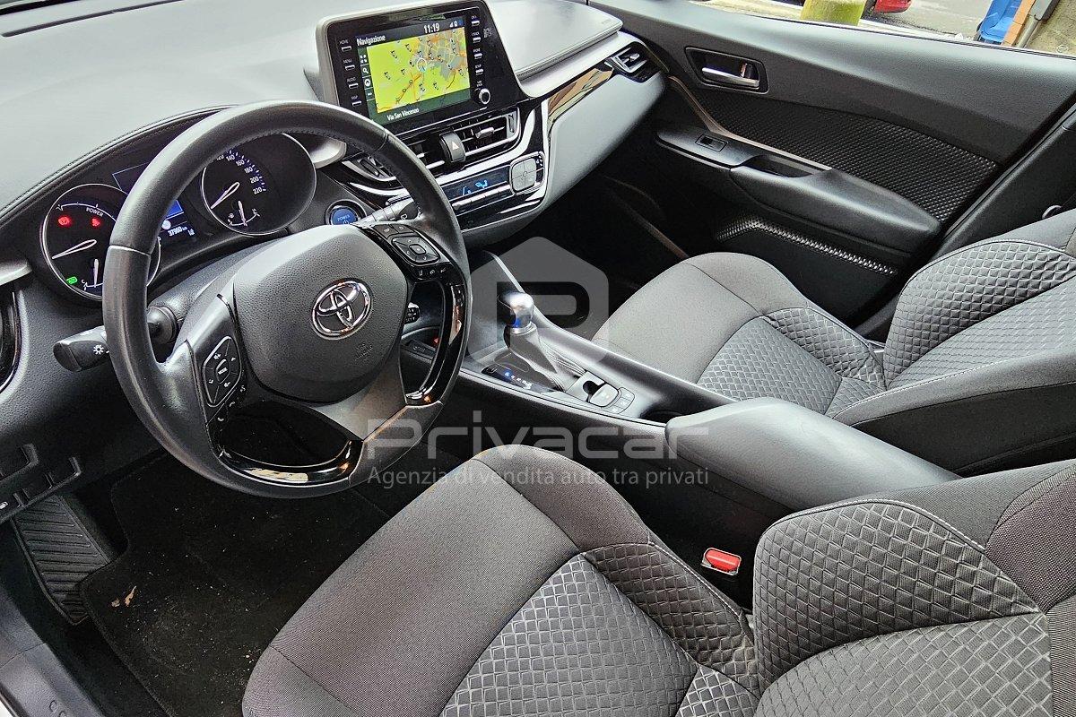 TOYOTA C-HR 1.8 Hybrid E-CVT Active