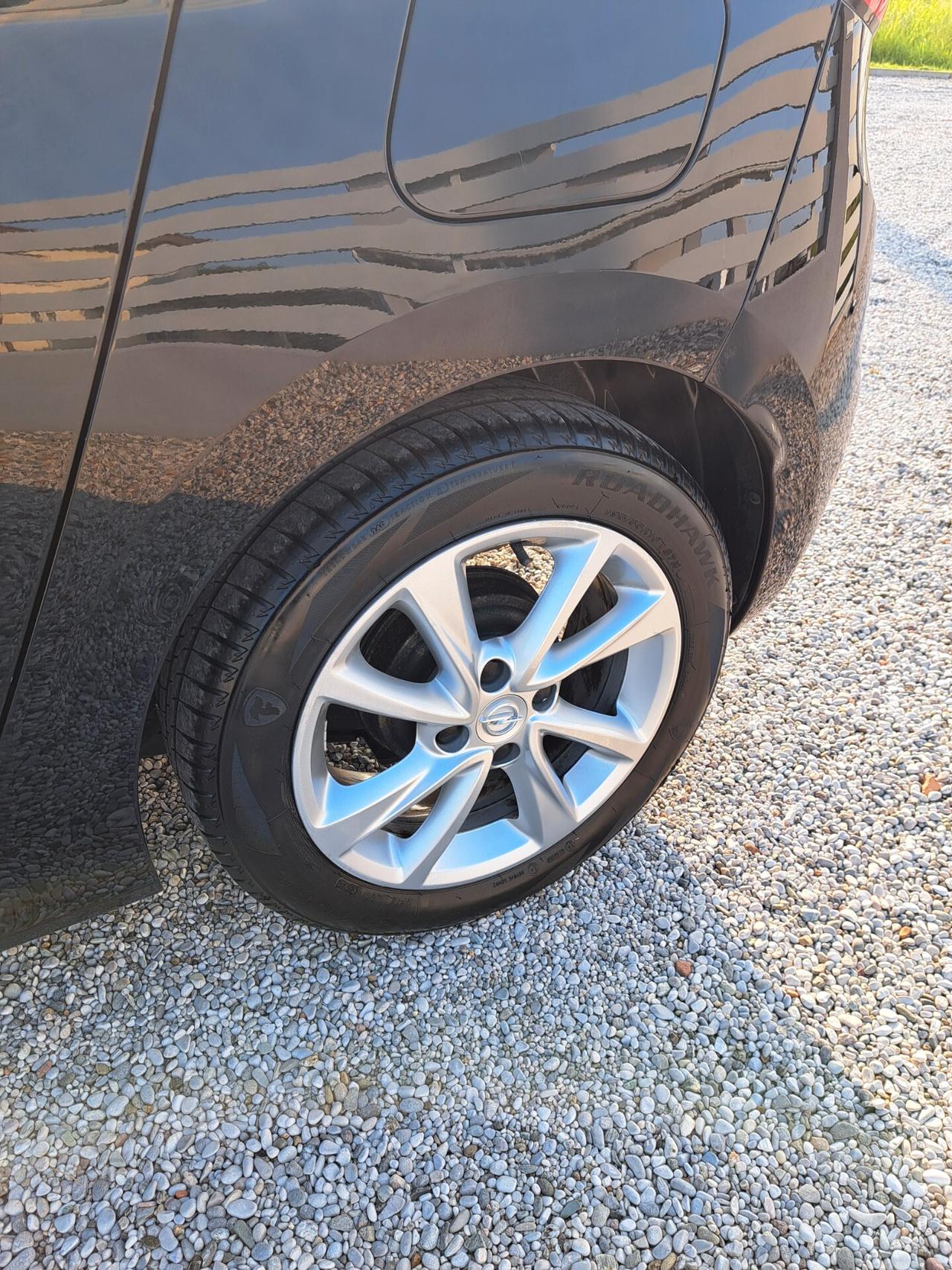 Opel Corsa 1.2 Elegance