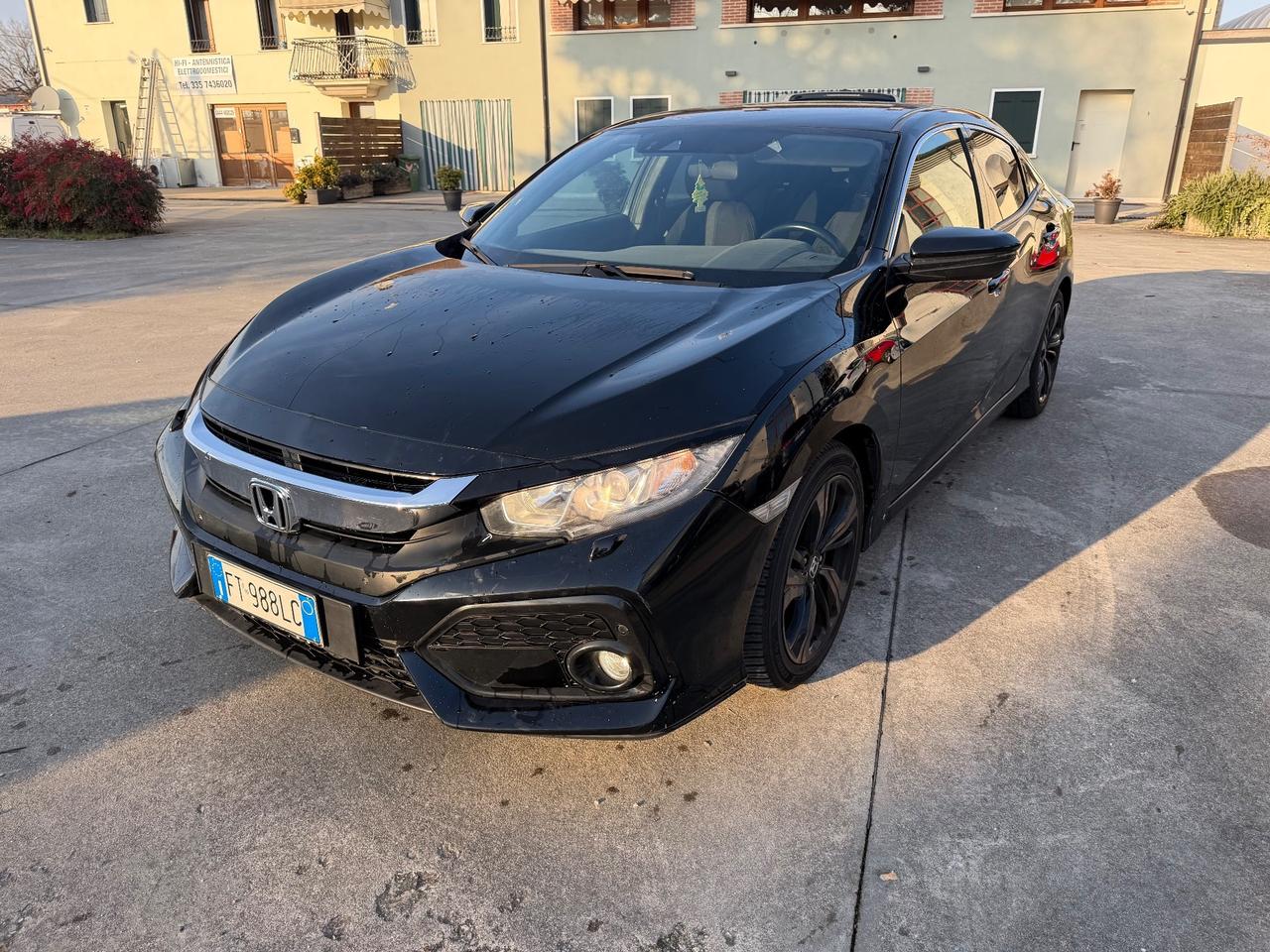 Honda Civic 1.0T 5 porte Executive Premium