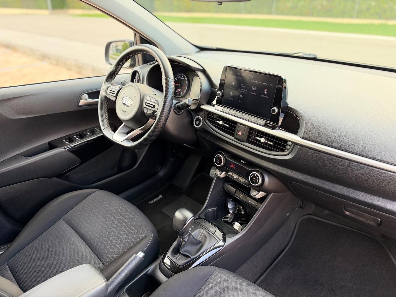 Kia Picanto 1.0 12V 5 porte AMT X Line automatico