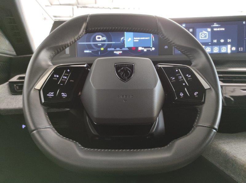 PEUGEOT 5008 3ª serie - 5008 Hybrid 145 e-DCS6 Allure