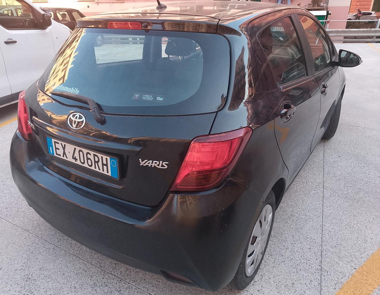 Toyota Yaris 1.4 D-4D 5 porte Active