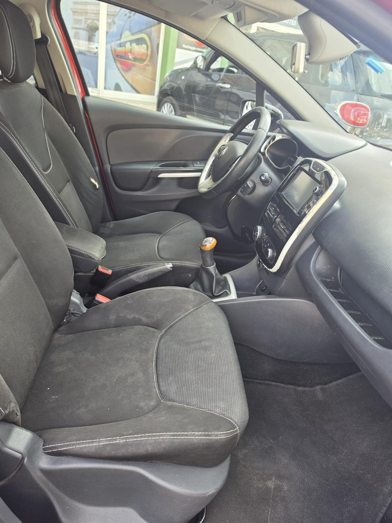 RENAULT CLIO 4 SERIE