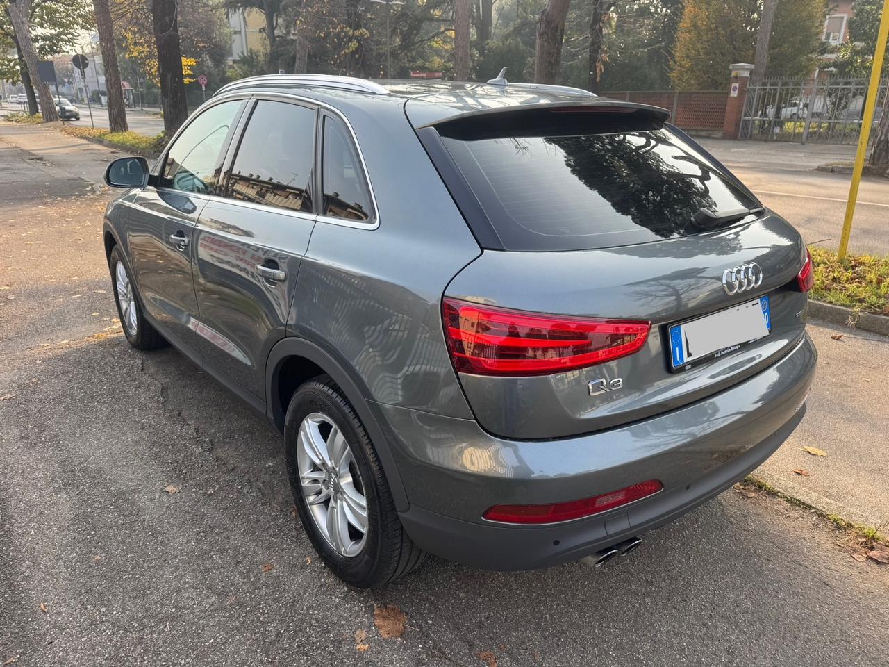 Audi Q3 2.0 TDI 4X4 neopaten garanzia 12 mesi