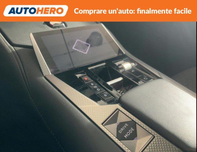 DS AUTOMOBILES DS 4 E-Tense 225 Cross Trocadero