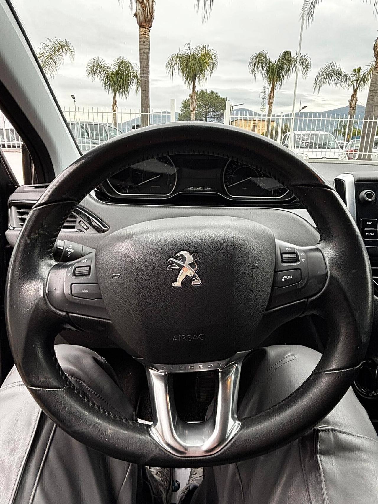 Peugeot 208 BlueHDi 75 5 porte Allure DIESEL 1.5 NEO PATENTATI