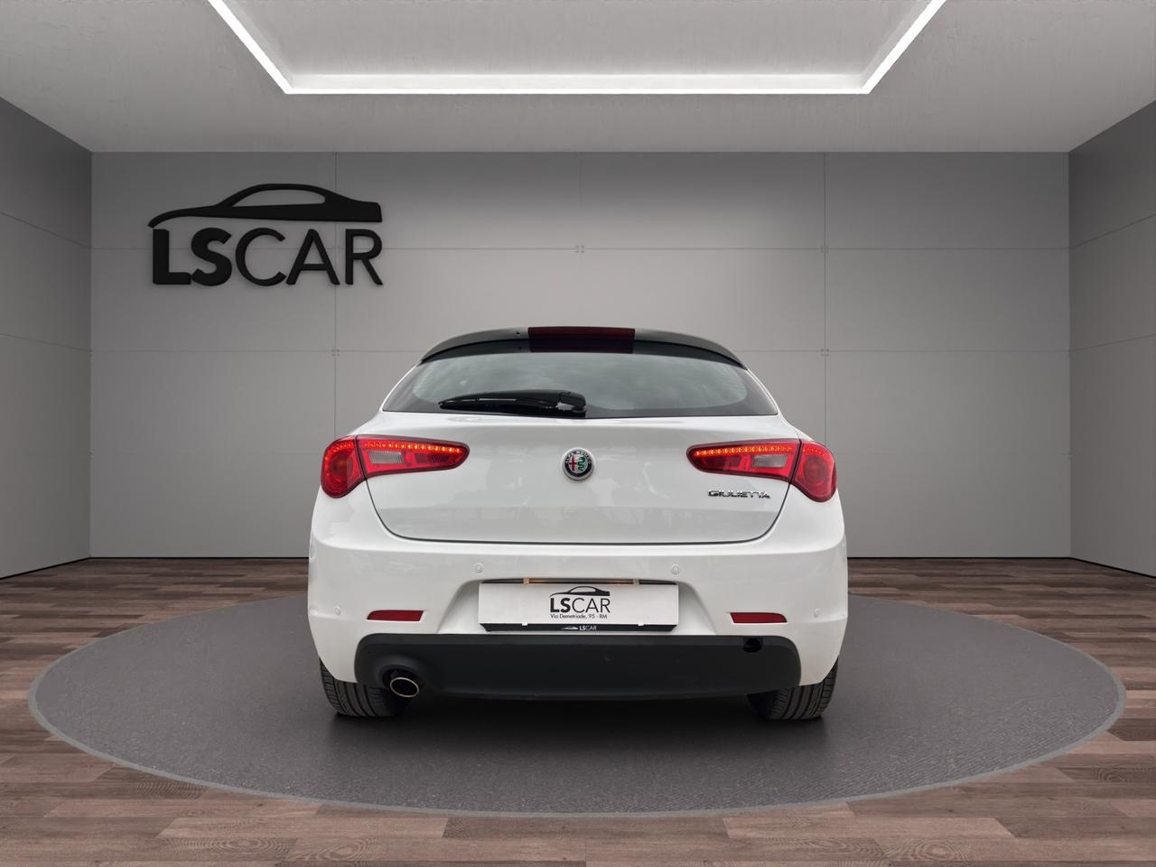 Alfa Romeo - Giulietta 1.6 jtdm Super 120cv