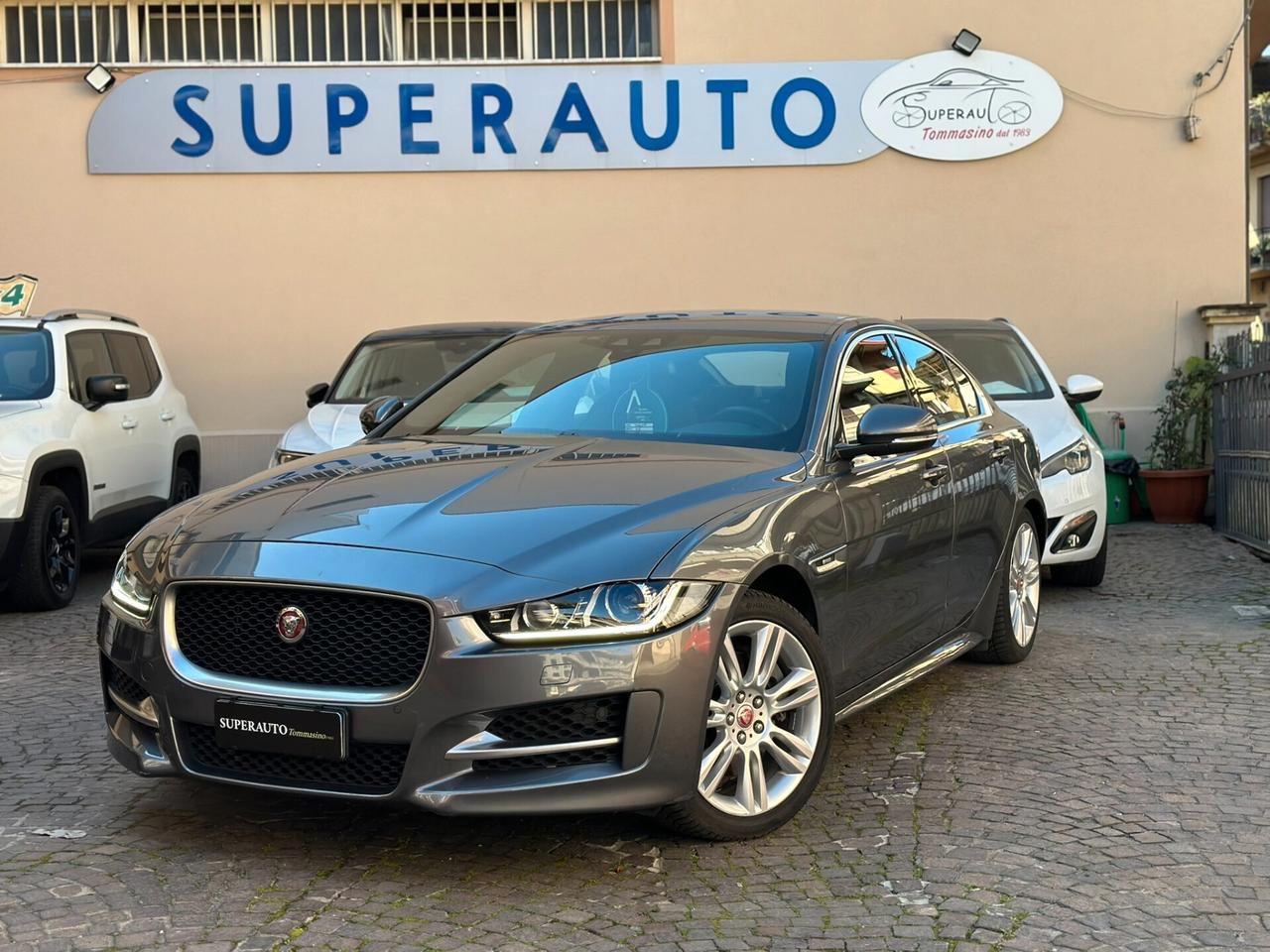 Jaguar XE 2.0 D Turbo 180 CV AWD aut. Portfolio