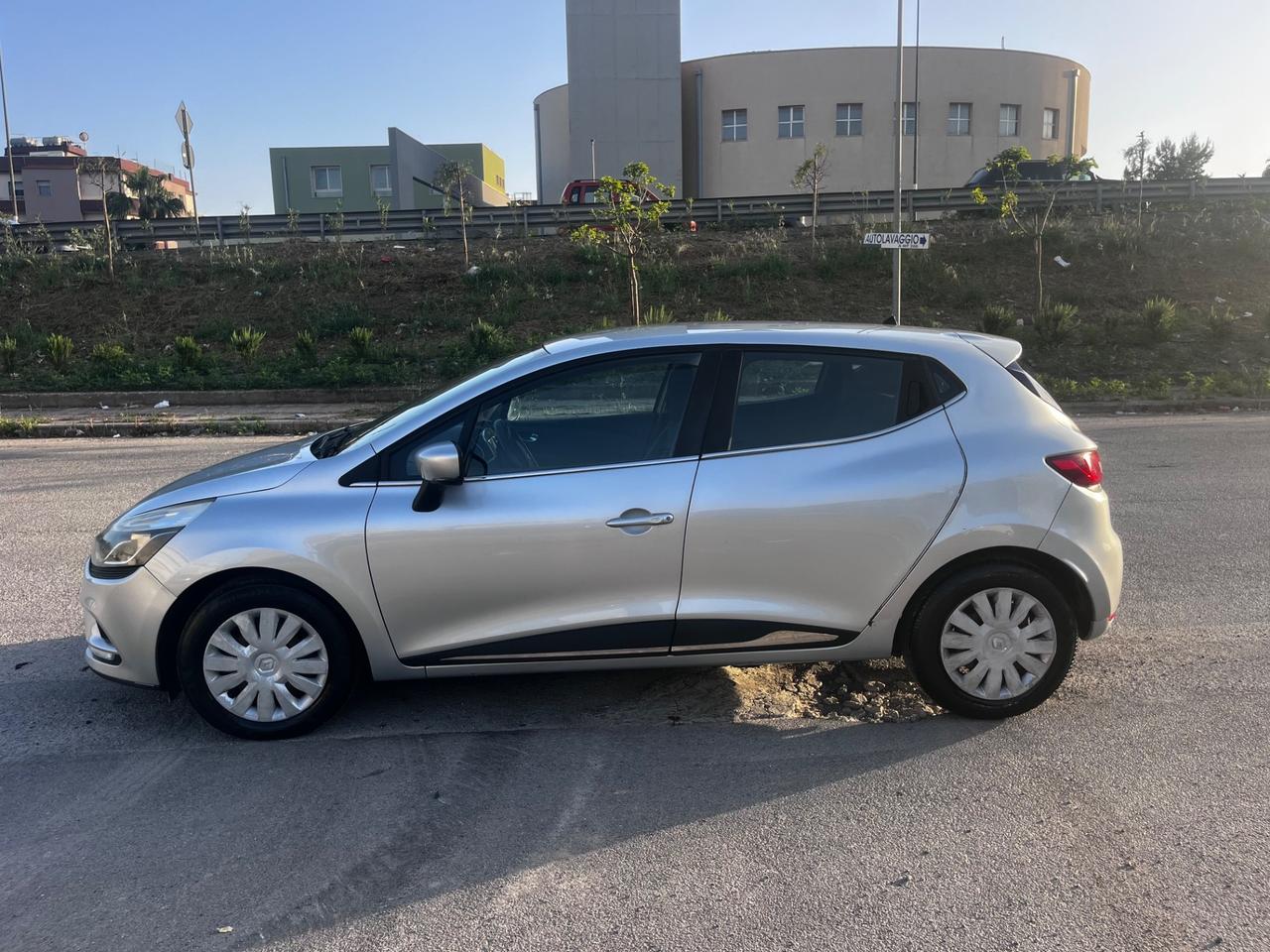 Renault Clio 1.5 cdi 75cv 2017 2017 Uniproprietario