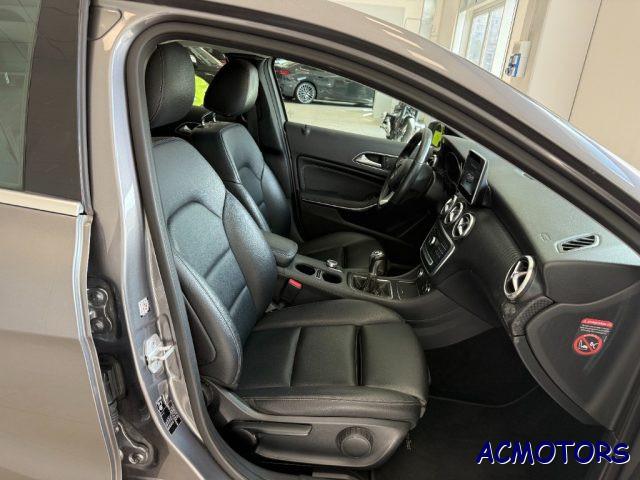 MERCEDES-BENZ A 180 d Sport