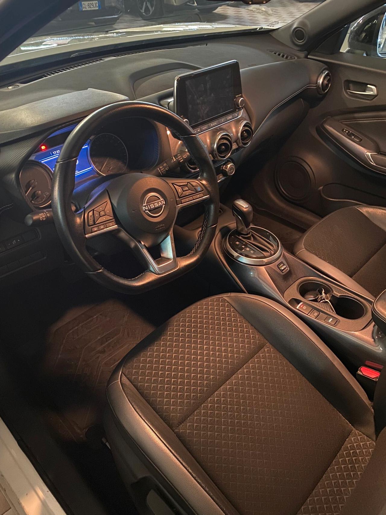 Nissan Juke 1.6 HEV N-Connecta