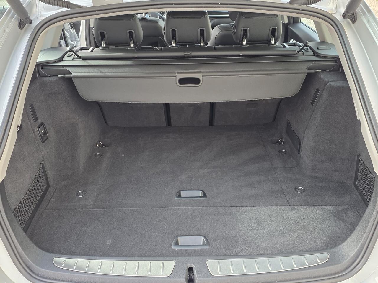 Bmw 318d Touring Luxury