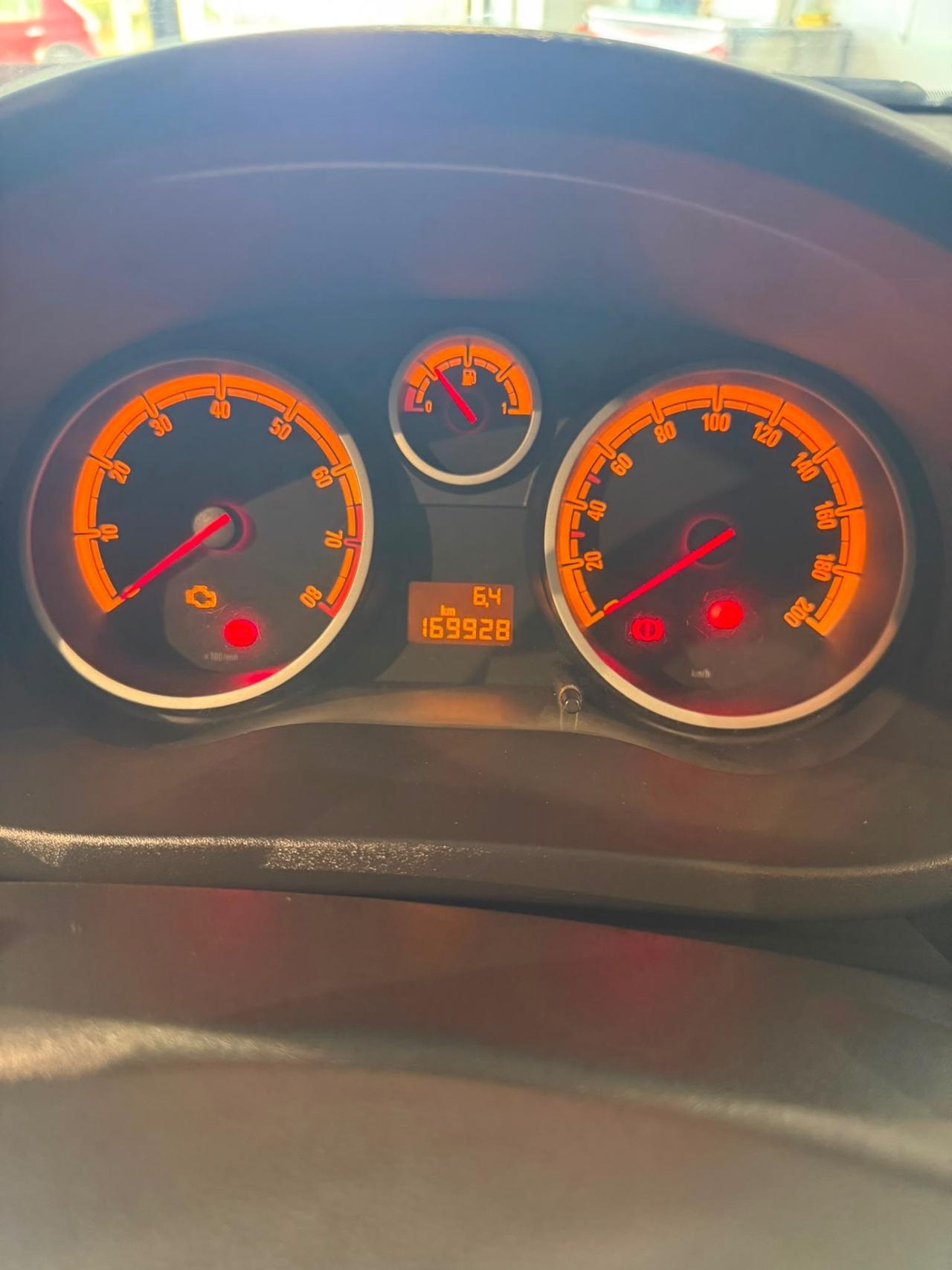 Opel Corsa 1.2 85CV 5 porte GPL-TECH -NEOPATENTATI