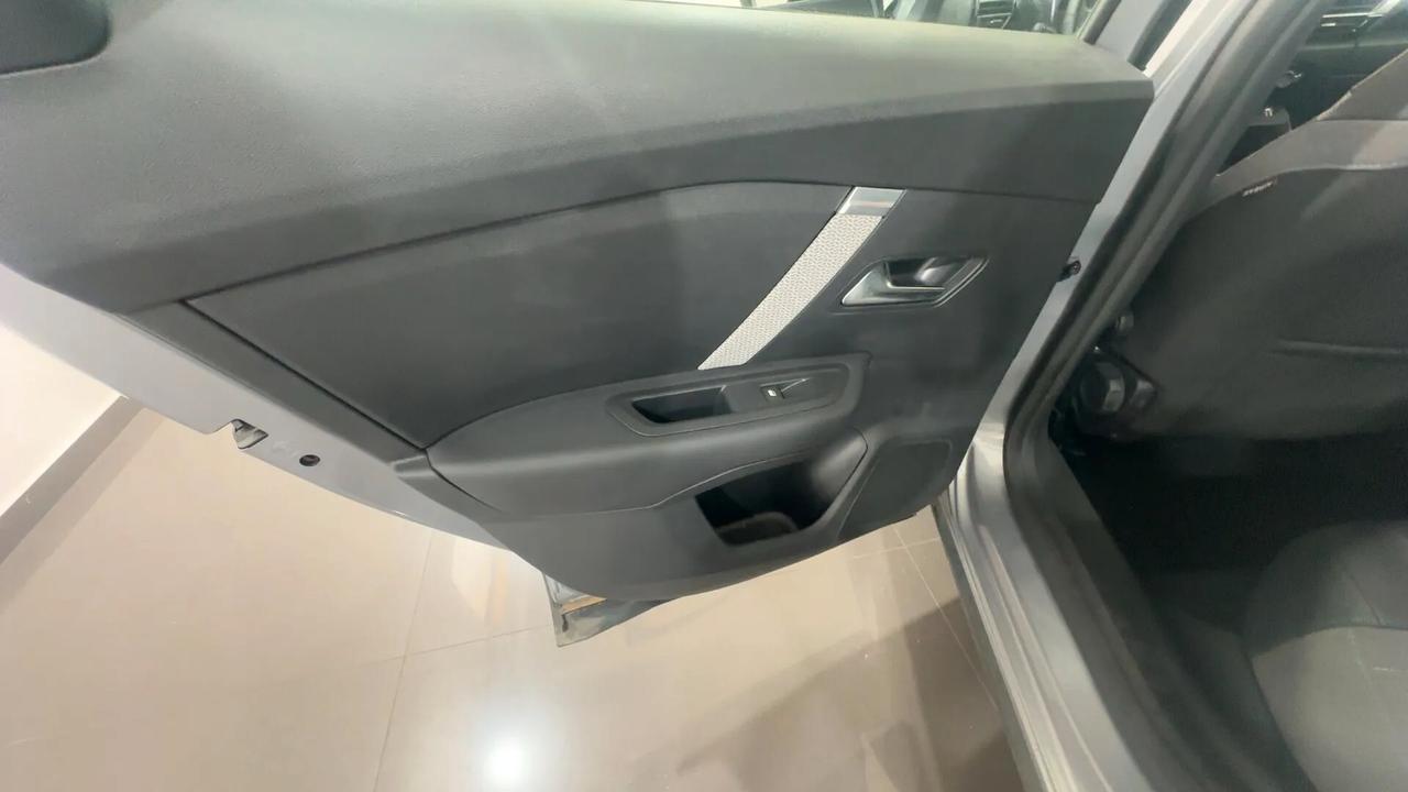 Citroen C4 X PureTech 130 S&S EAT8 Plus