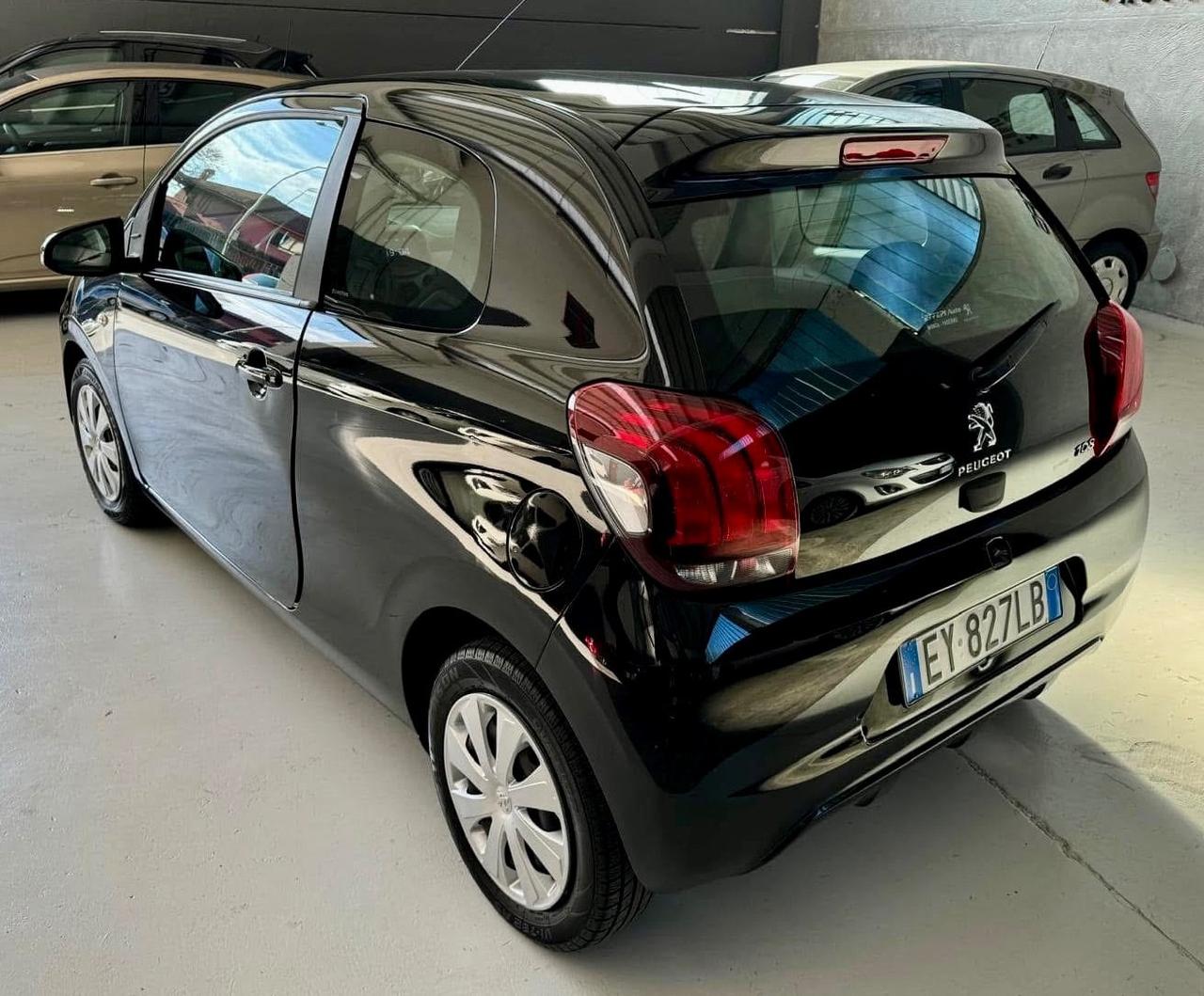 Peugeot 108 5 Porte 1.0 Benzina Neopatentati