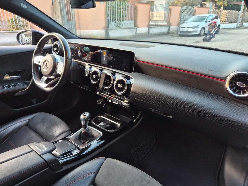 MERCEDES A200 PREMIUM