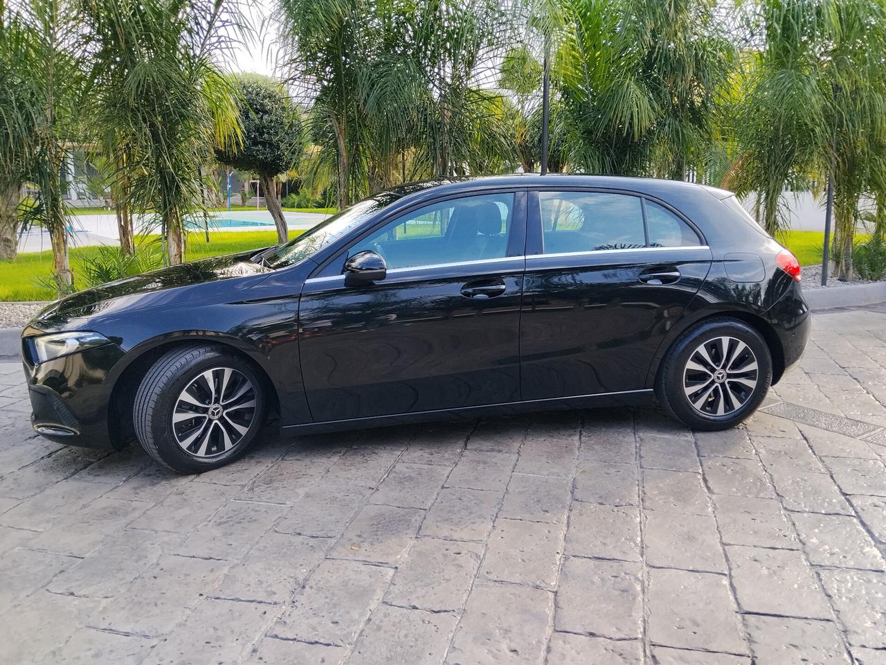 Mercedes-benz A 180 diesel 115CV- 2022