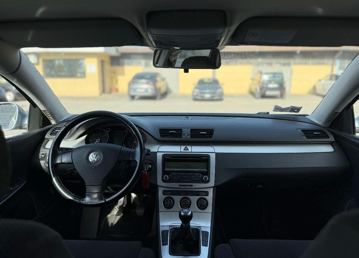 Volkswagen Passat 2.0 TDI 110CV DPF Comfortline