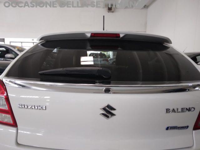 SUZUKI Baleno 1.2 Hybrid B-Top