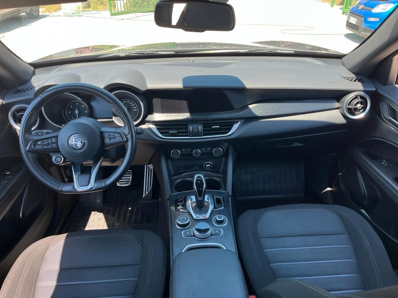 Alfa Romeo Stelvio 2.2 Turbodiesel 190 CV AT8 Q4 Business - Unico proprietario - 46.957 KM