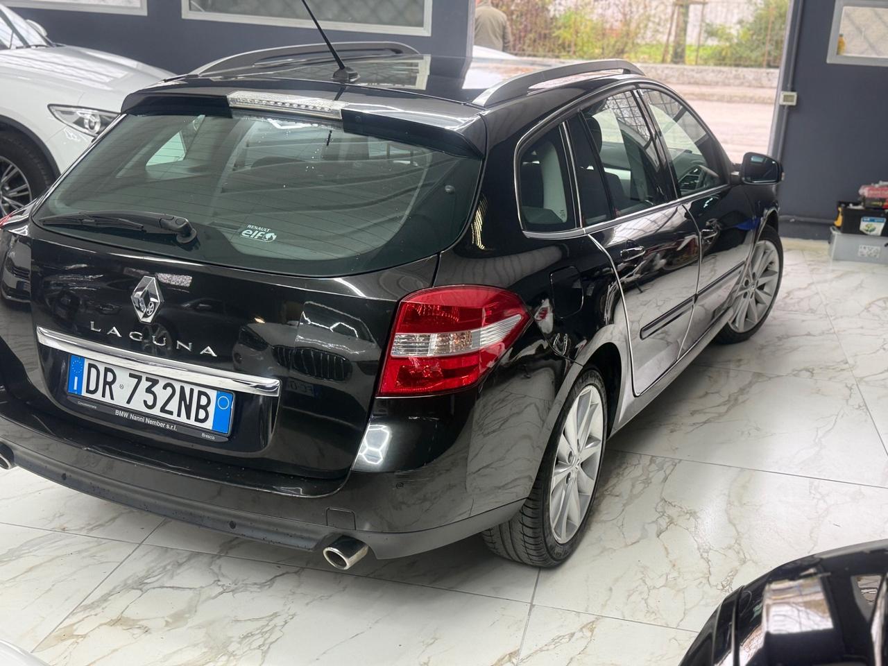 Renault Laguna 2.0 dCi 150CV SporTour Initiale