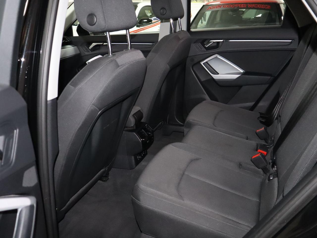 Audi Q3 2.0 35 TDI SPB Business Advanced #50118