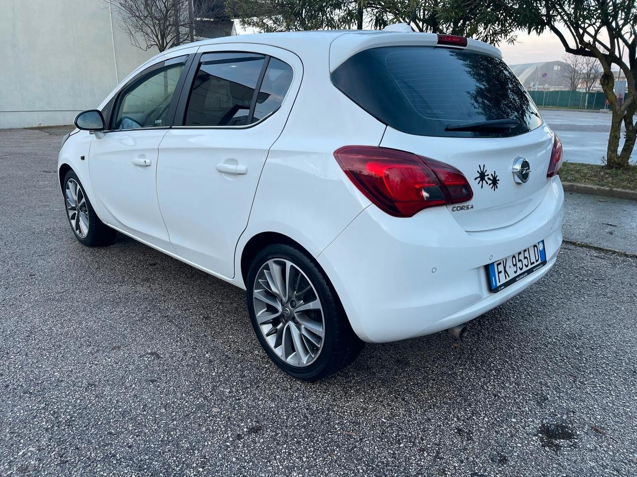 Opel Corsa 1.4 90CV GPL Cosmo 5 porte Innovation