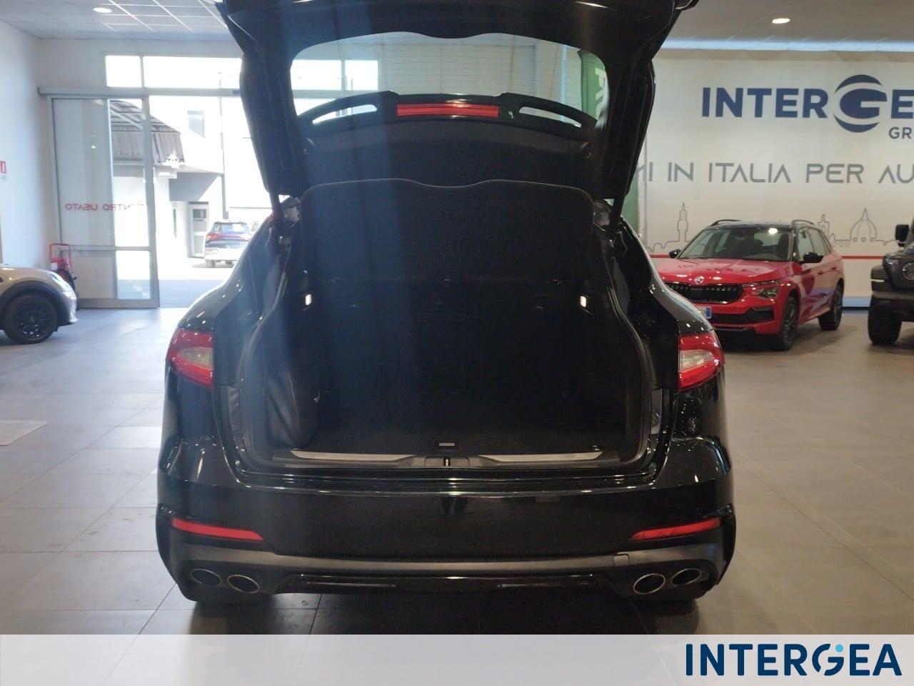 MASERATI Levante 3.0 V6 Gransport 250cv auto