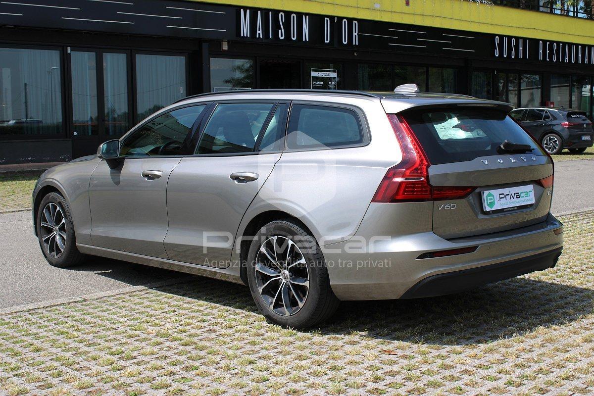 VOLVO V60 D3 Momentum