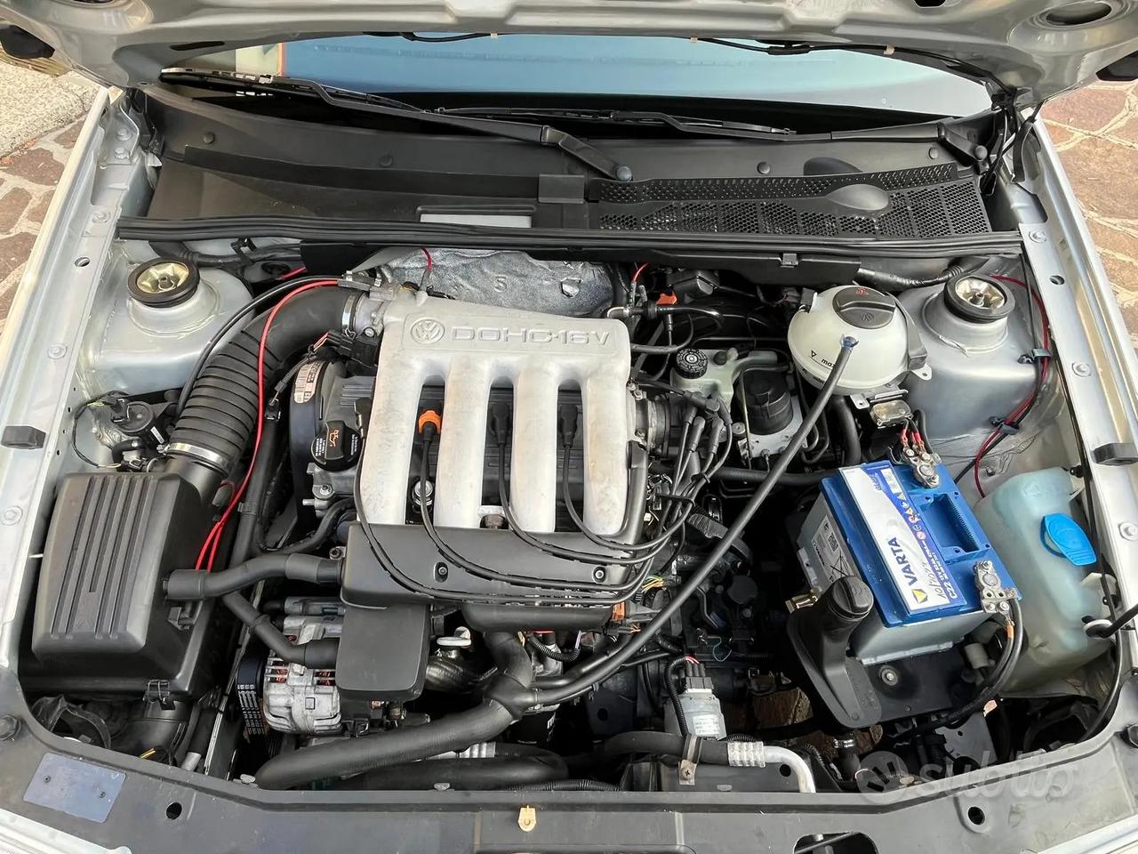 Volkswagen Golf GTI 1996 3p 2.0 16v 20years editio