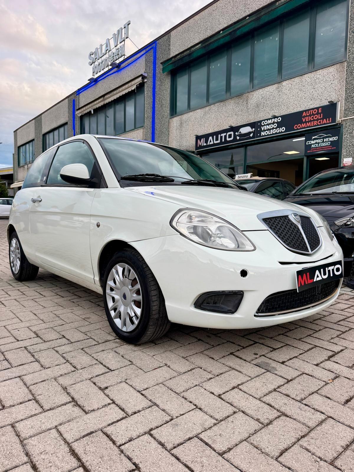 Lancia Ypsilon 1.4 E-Collection Ecochic GPL - OK NEOPATENTATI