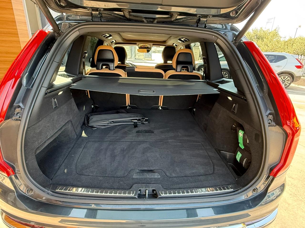 Volvo XC 90 XC90 B5 (d) AWD automatico Plus Bright