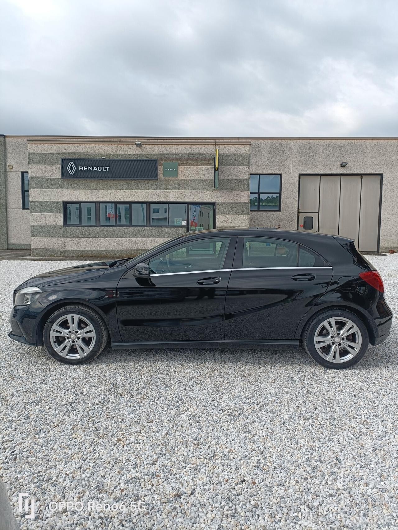 Mercedes-benz A 180 d Premium