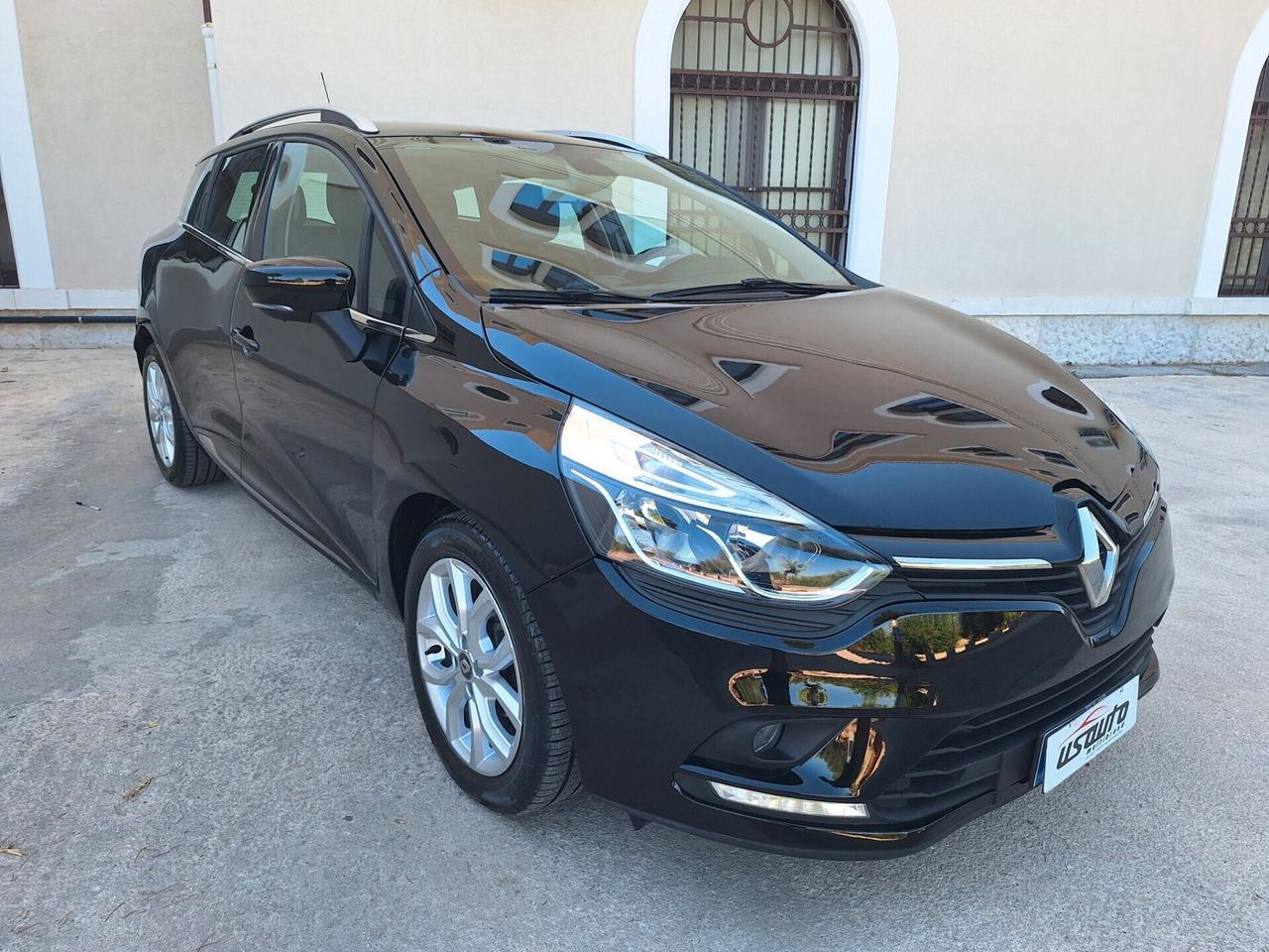 Renault Clio Sporter dCi 8V 90 CV Moschino Intens