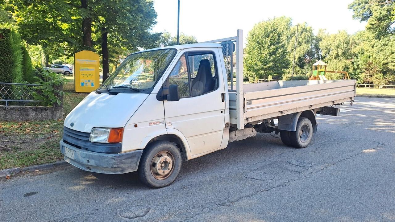 Ford Transit 2.5 D CASSONE DI 4,2 metri