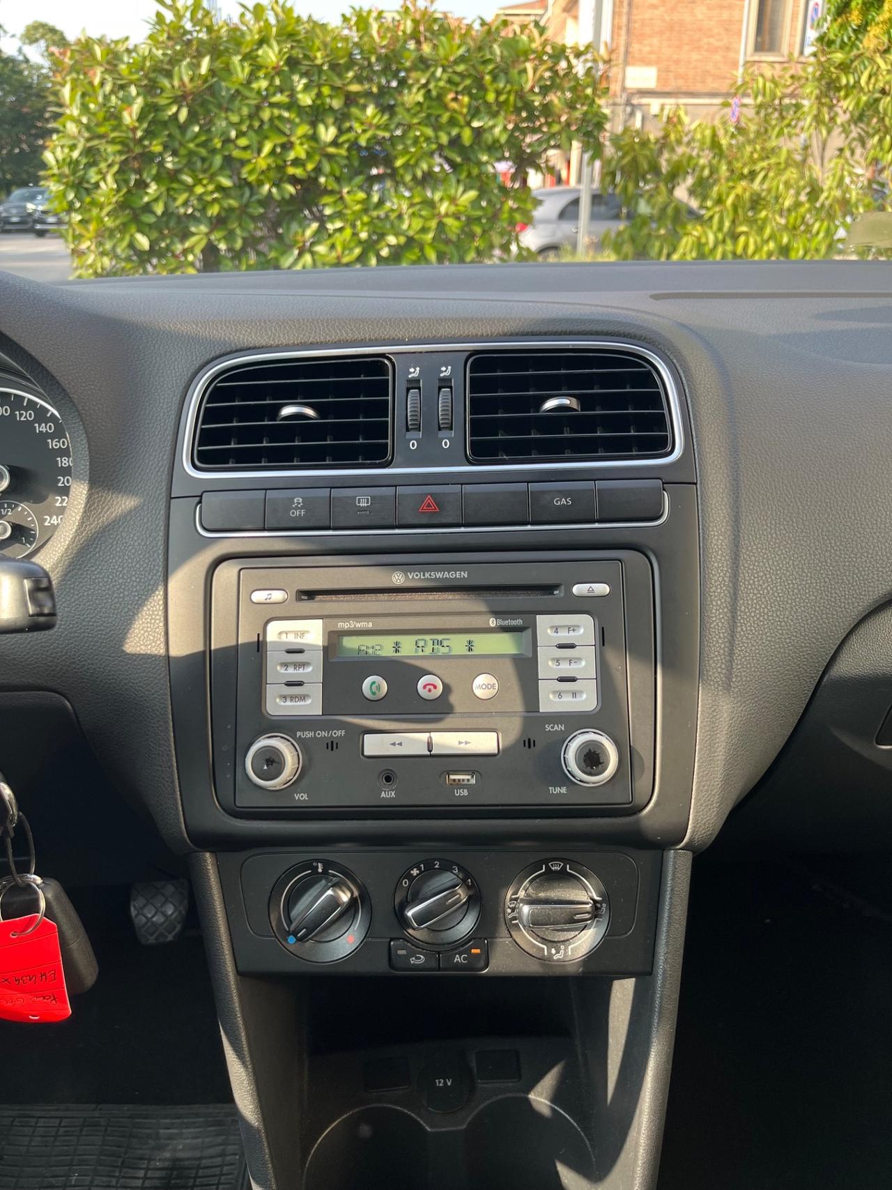 Volkswagen Polo 1.6 5 porte Highline BiFuel