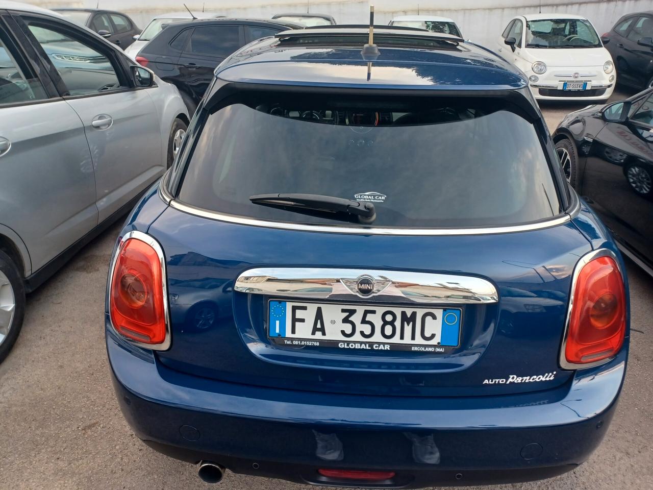 Mini 1.2 Benzina 5 porte Tetto PDC 2015