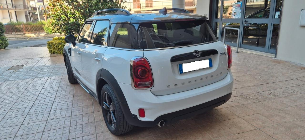 Mini Cooper D Countryman 2.0 Business Automatica 150 cv