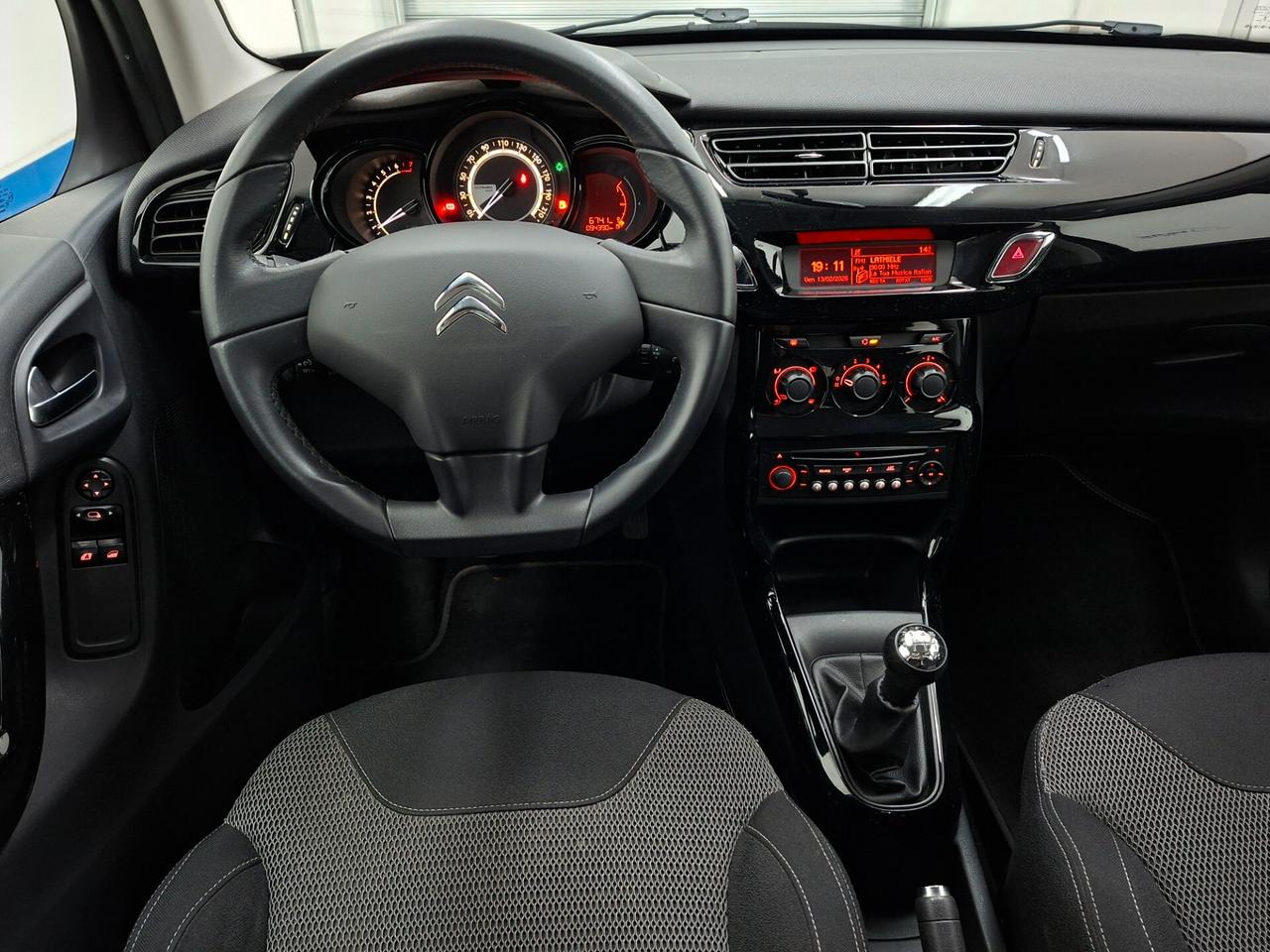 Citroen C3 1.2 VTi 82cv Vanity Fair 10