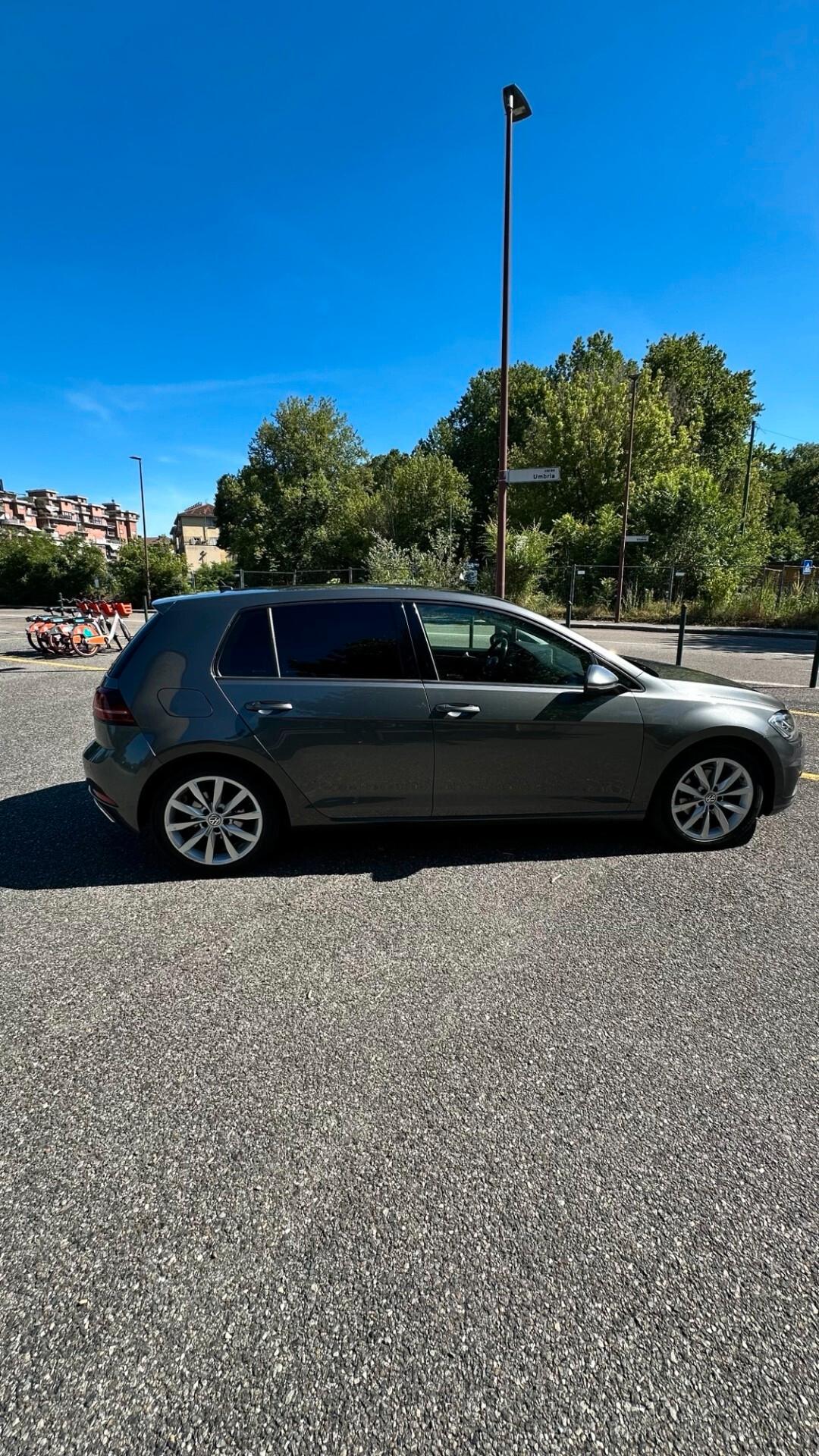 Volkswagen Golf 7.5 Restyling 1.6 TDI 115 CV, euro 6B, ok Neopatentati, Virtual Cockpit ,FULL OPTIONAL .