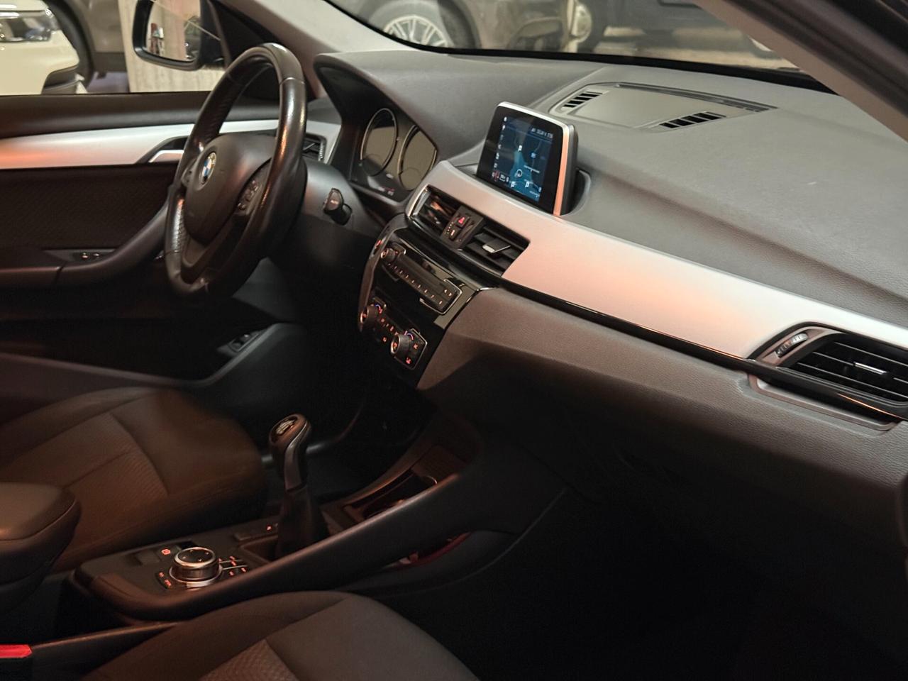 Bmw X1 sDrive16d Advantage Navi Led