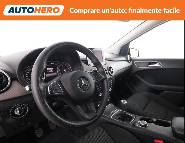 MERCEDES-BENZ B 180 Executive