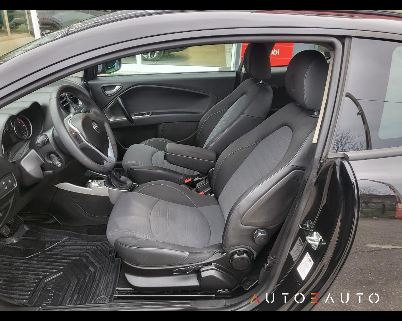 ALFA ROMEO MiTo 2013 - MiTo 1.3 jtdm Super 95cv E6