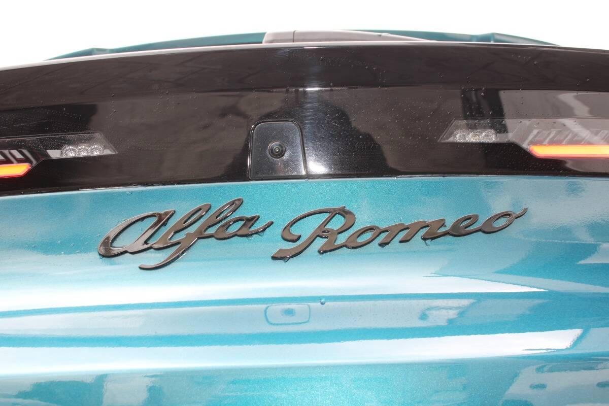 Alfa Romeo Junior 1.2 ibrida 145cv edct6 Con NAVIGATORE & TELECAMERA